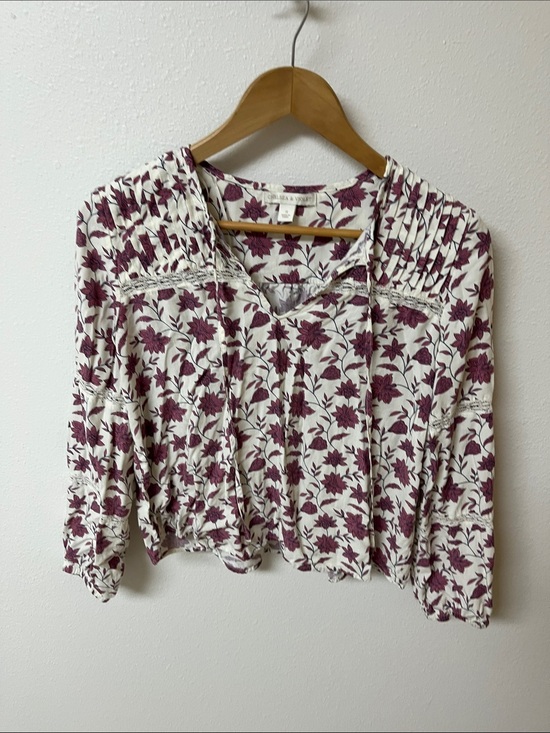 Chelsea & Violet Tops - Chelsea & Violet floral Pintuck Peasant Blouse in pink on Cream